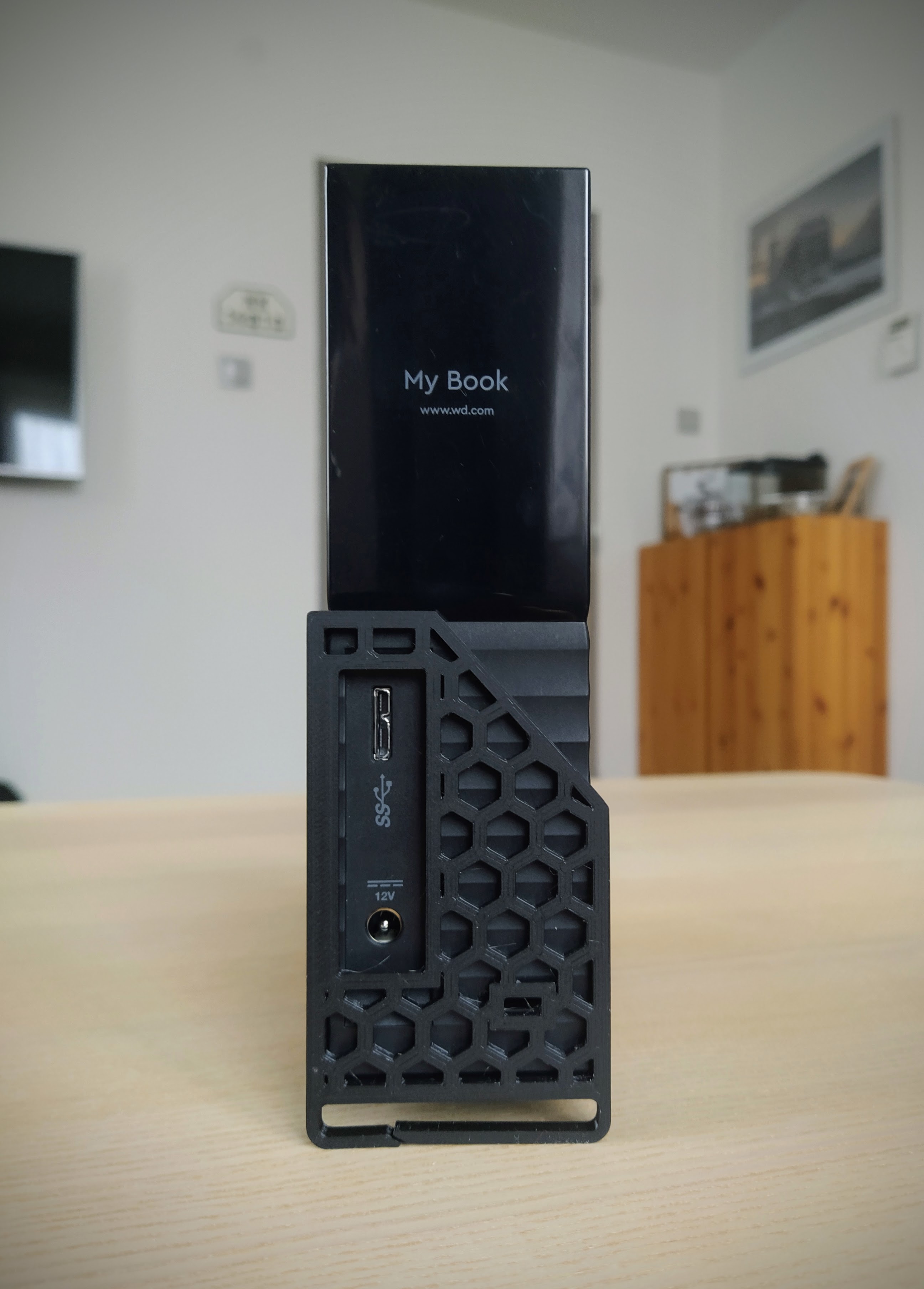 WD My Book wall mount