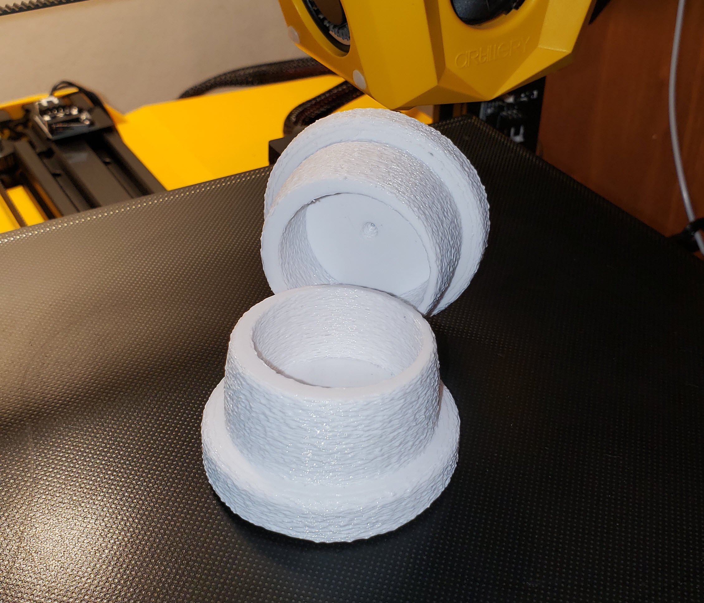 Curtain rod support
