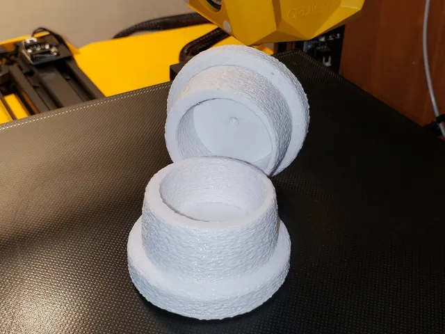 Curtain rod support