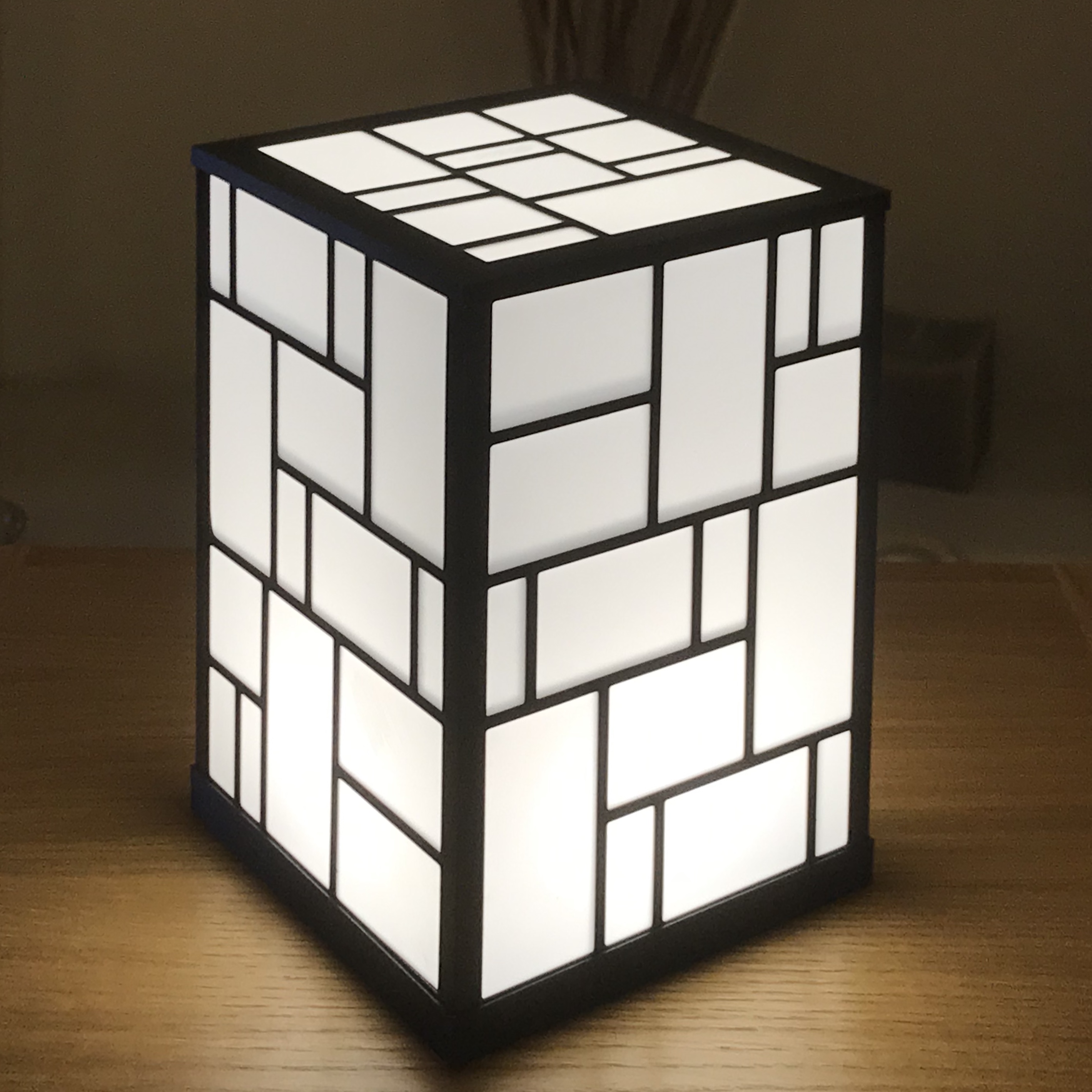 Miniatura 5 do modelo 3D Mondrian Table Lamp