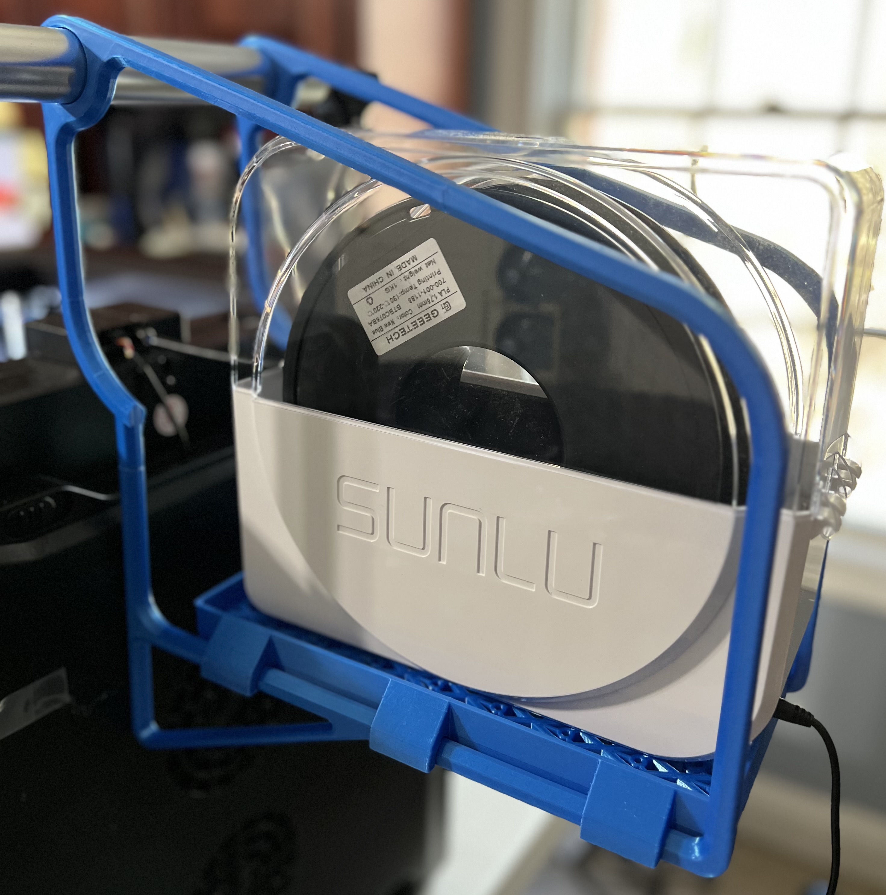 Qidi Xmax 2 Filament Drybox Holder Arm Remix