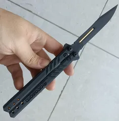 Trainer Balisong (aka butterfly knife) by Eclsnowman