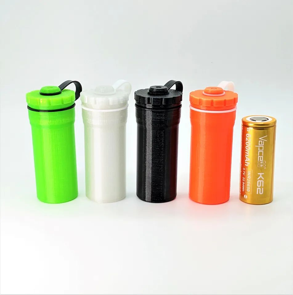 Screw-Lid 26650 Battery Holder by Spicy3d | Download free STL