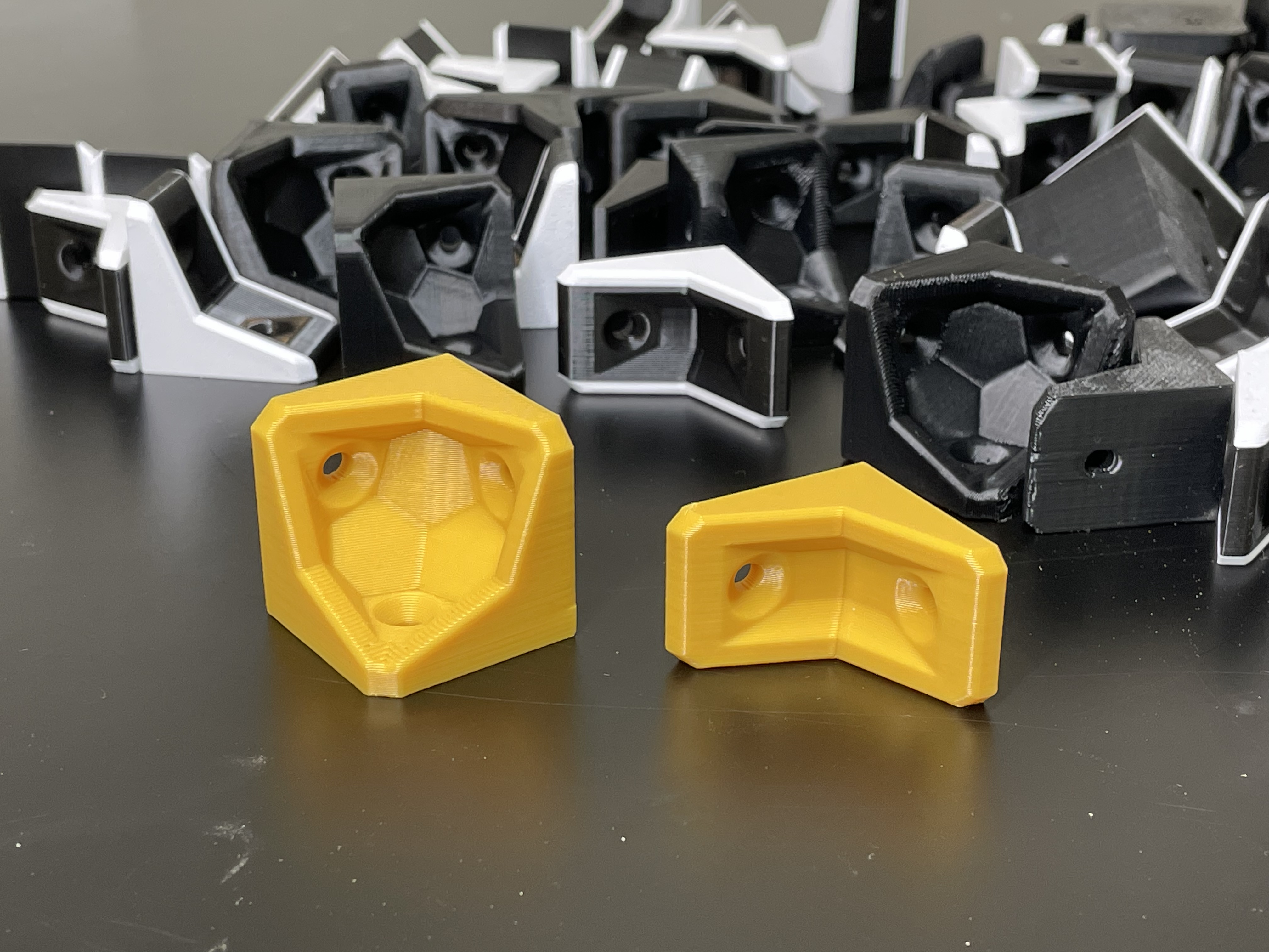 Miniatura 2 do modelo 3D Corner Brackets - Designed for 3D Printing