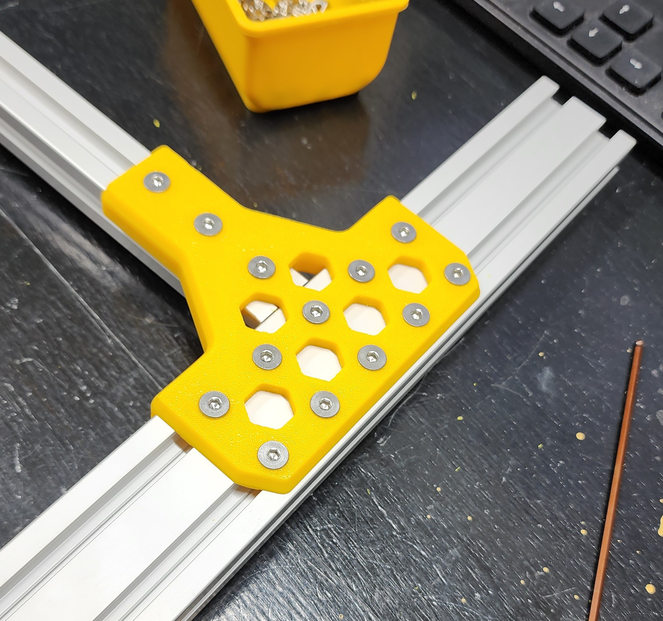Aluminum profile bracket by intector download free stl model