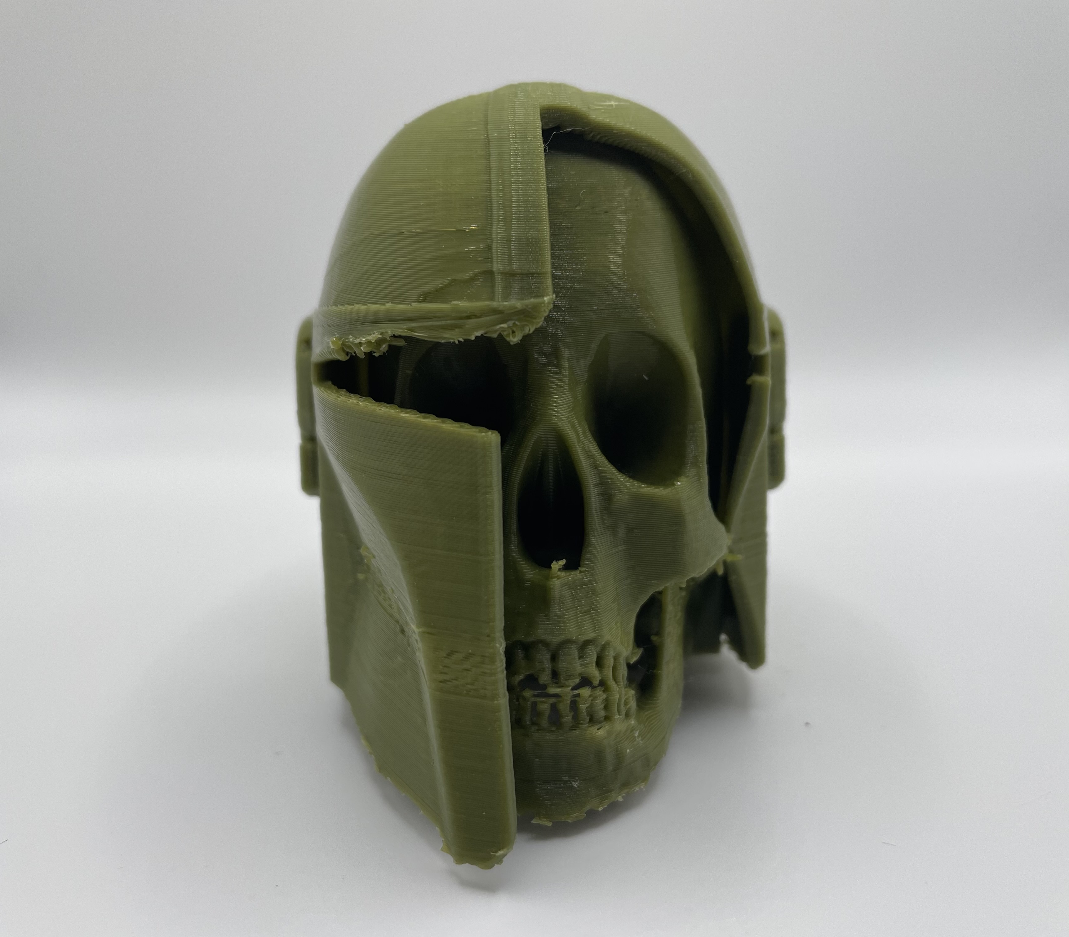 mandalorian skull