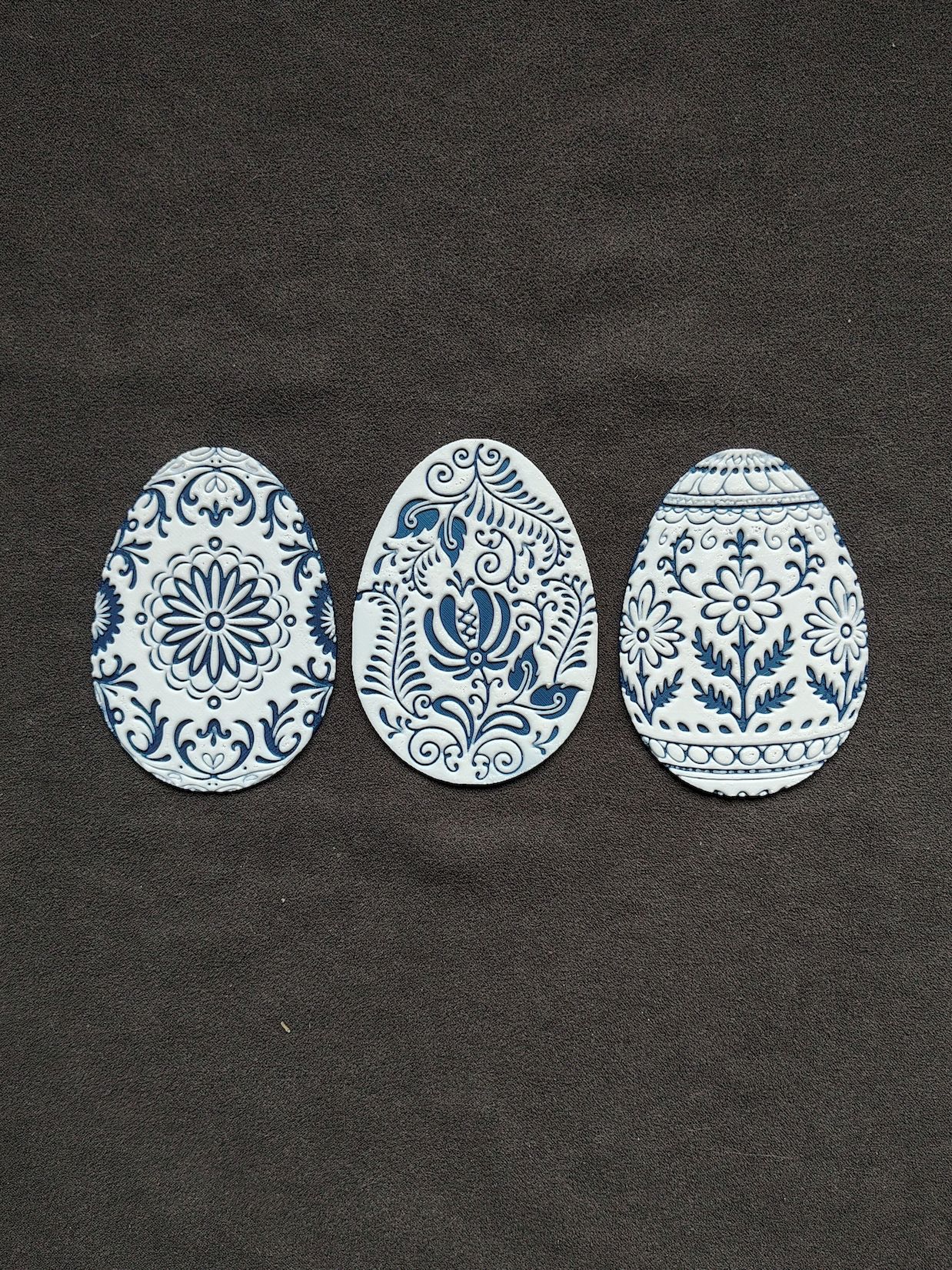 Easter egg set (negative-blue)
