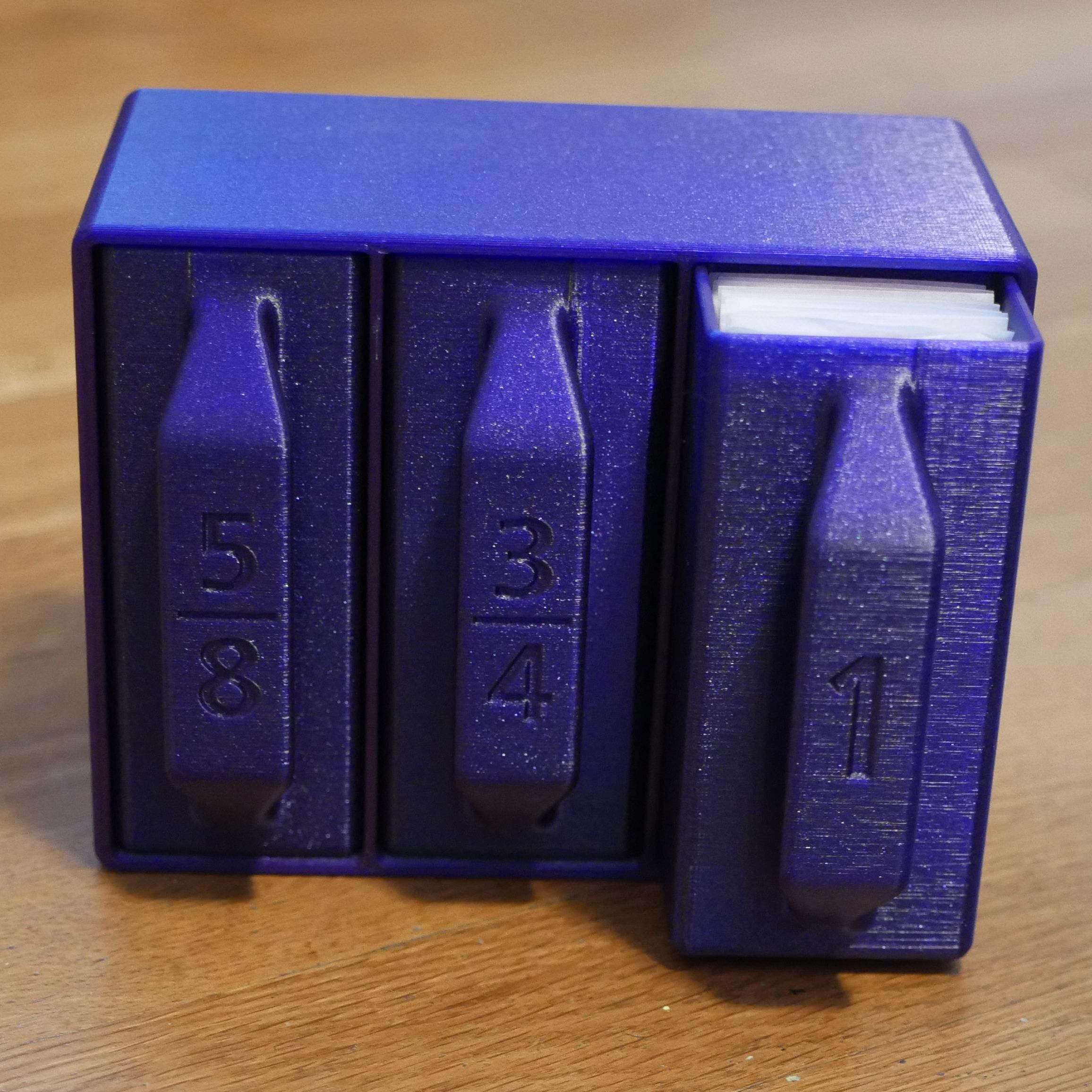 Band-Aid holder with drawers for 3 sizes