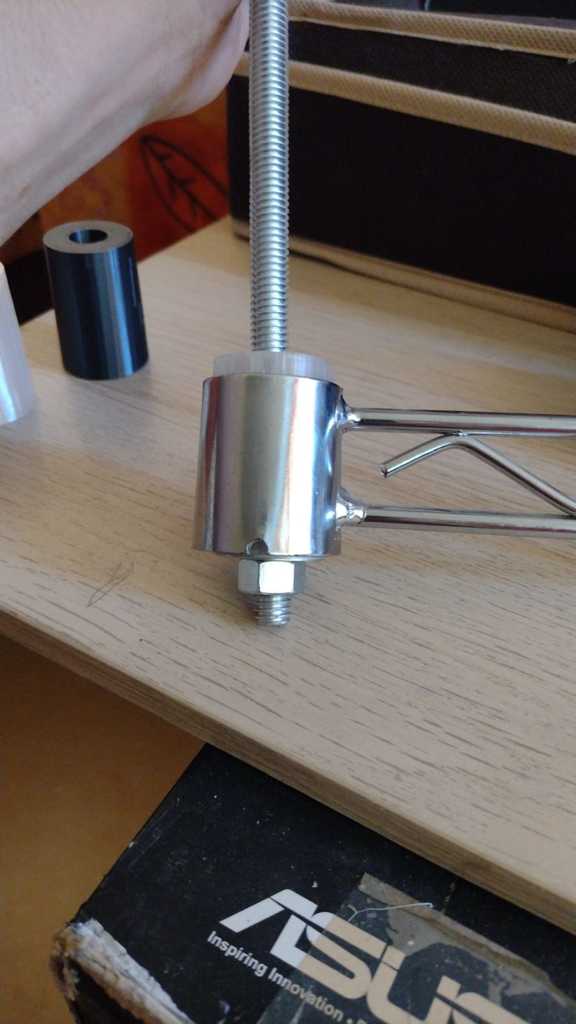 Wire shelving spacer by TCS Download free STL model