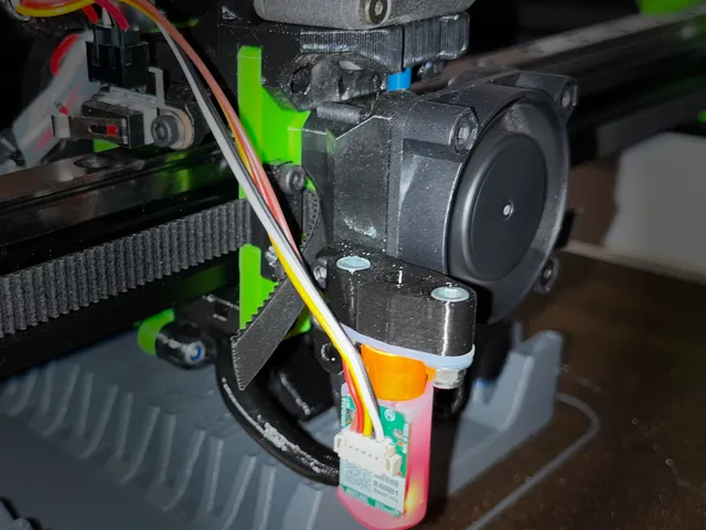 BlTouch Mount for EVA 2.4.2 with Volcano / Rapido Hotend
