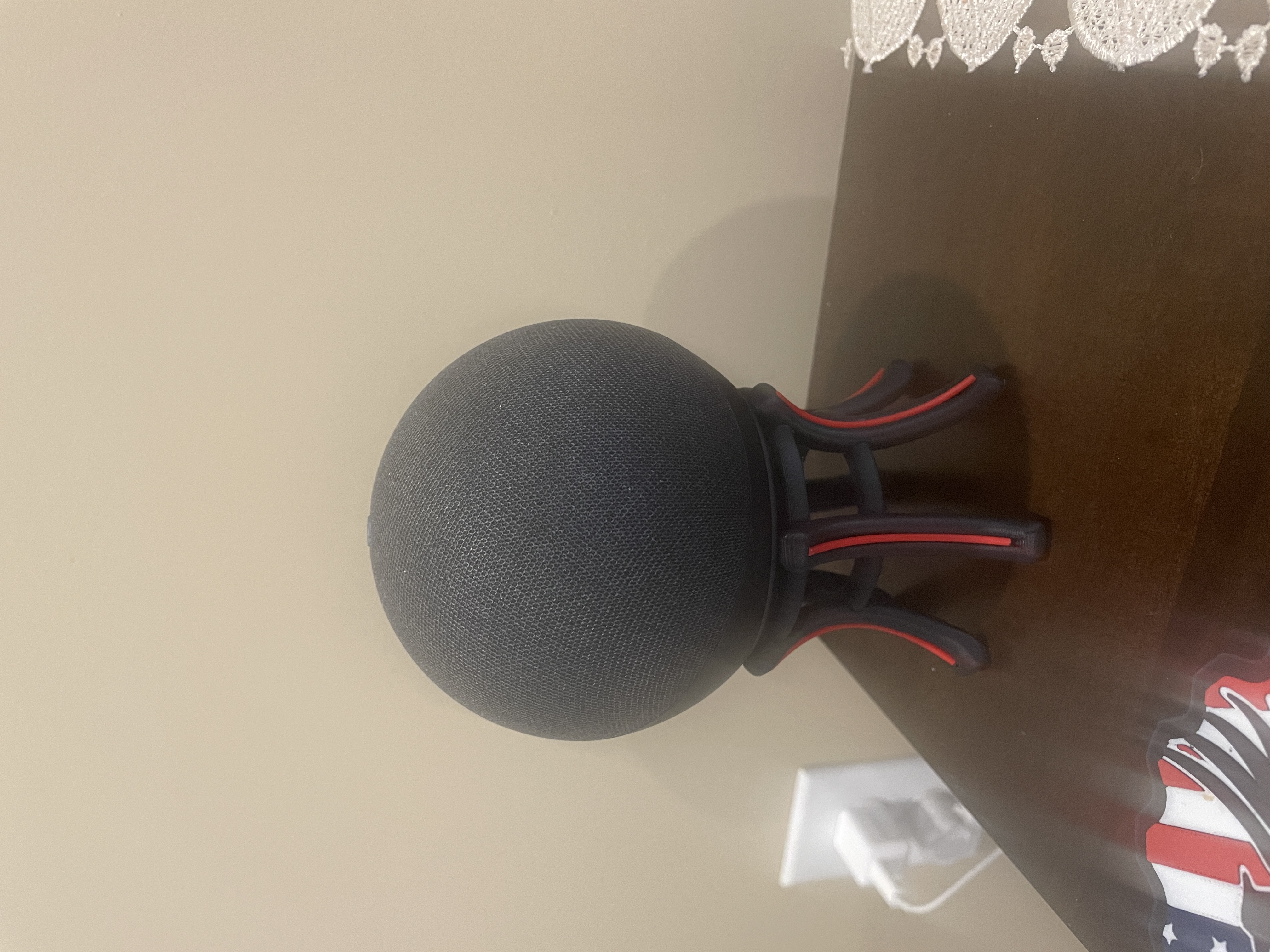 Echo Dot 4 stand