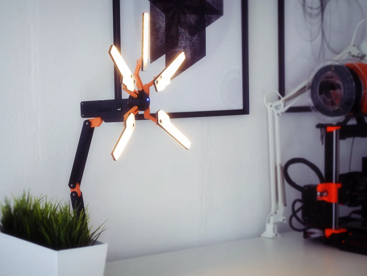 Desk Stranding - The Death Stranding Desk Lamp by Nils Kal