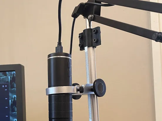 Microphone mount to microphone mount coupler (5/8" to 5/8")