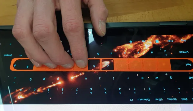 10 finger tapping on the on-screen keypad incl. STEP