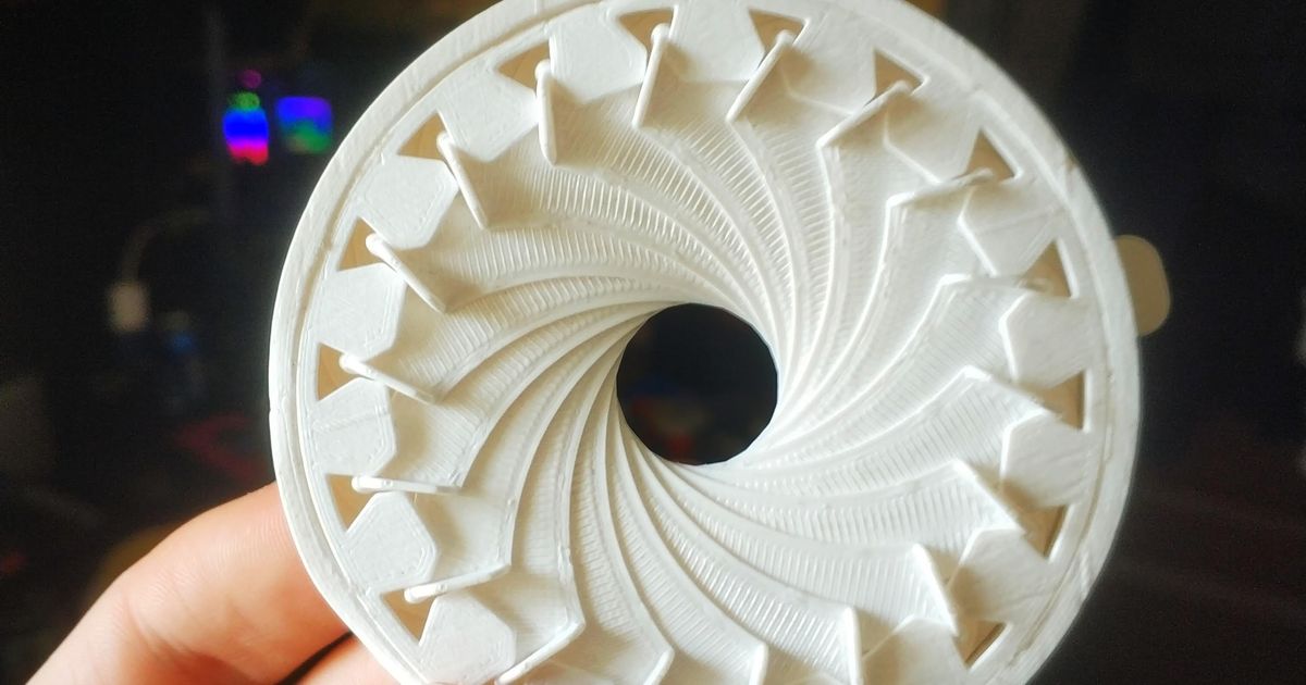 Mechanical Iris / Aperture by can samil ata Download free STL model