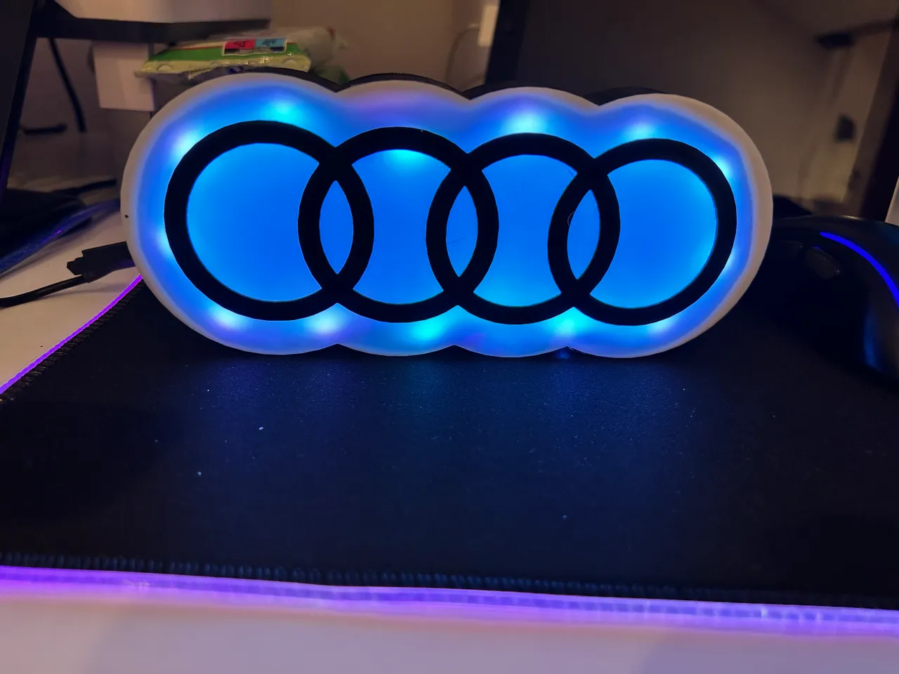 STL file Audi Led Logo Lamp 🚗・Model to download and 3D print・Cults