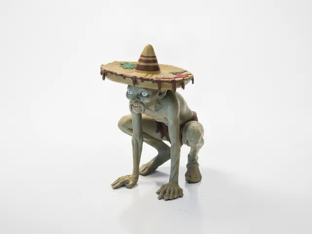 Smiguel Gollum Figure Lord of the Rings 3D Printable