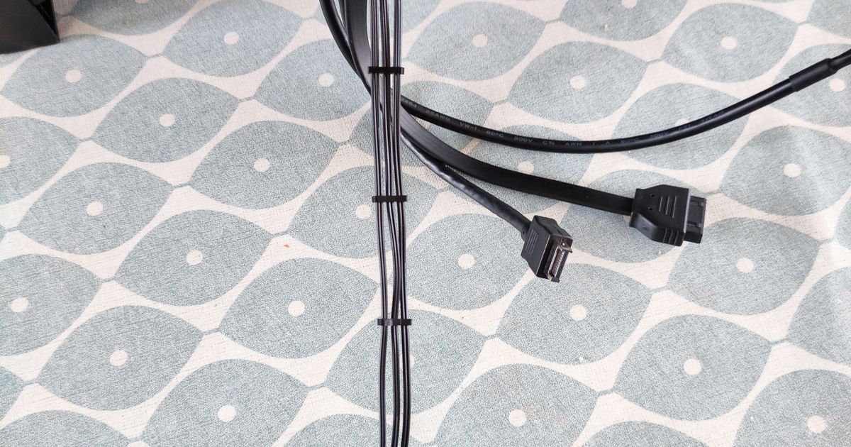 PC Front IO Cable Tidy by Norm | Download free STL model | Printables.com