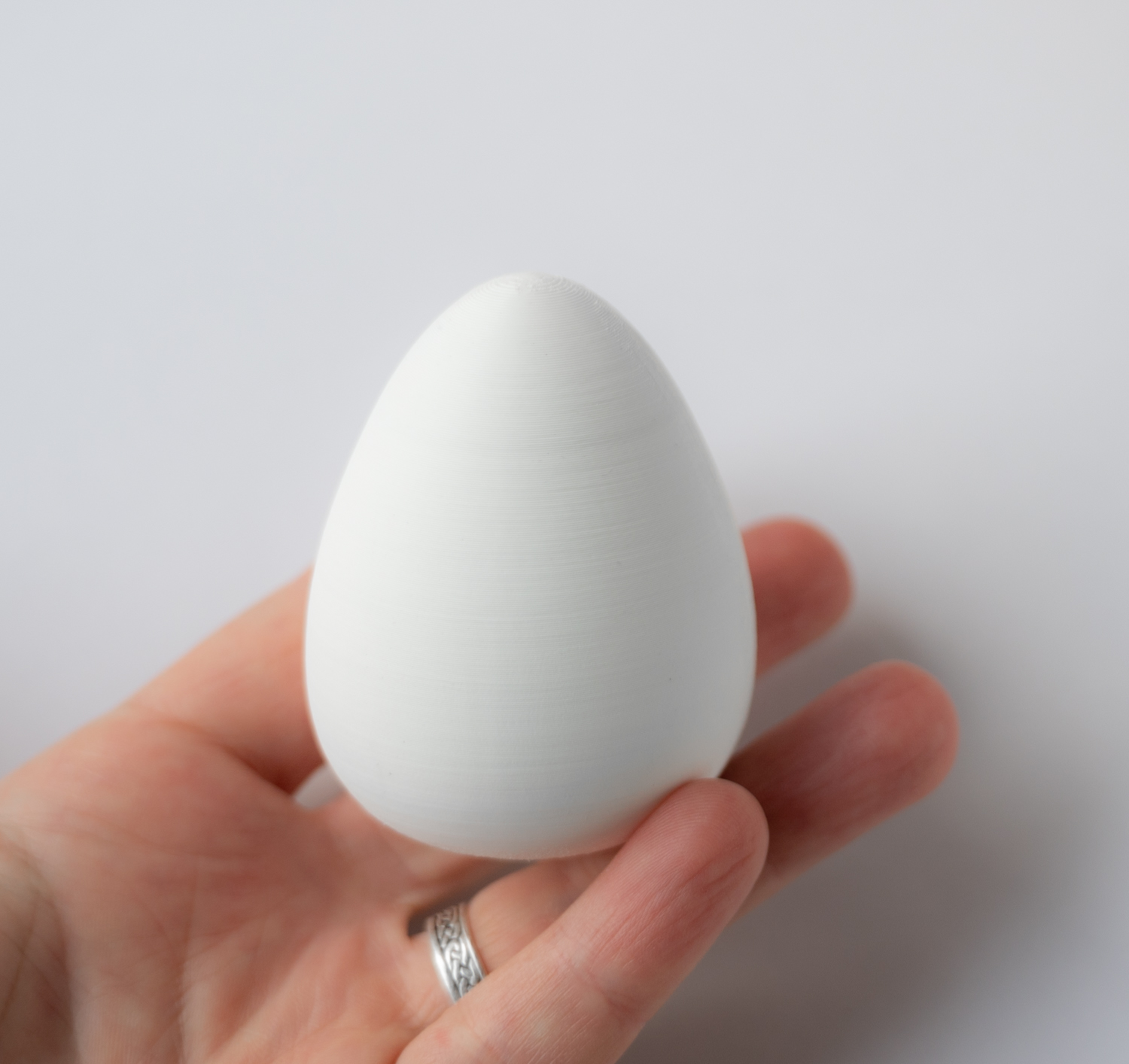 Miniatura 2 do modelo 3D Chicken Egg dummy