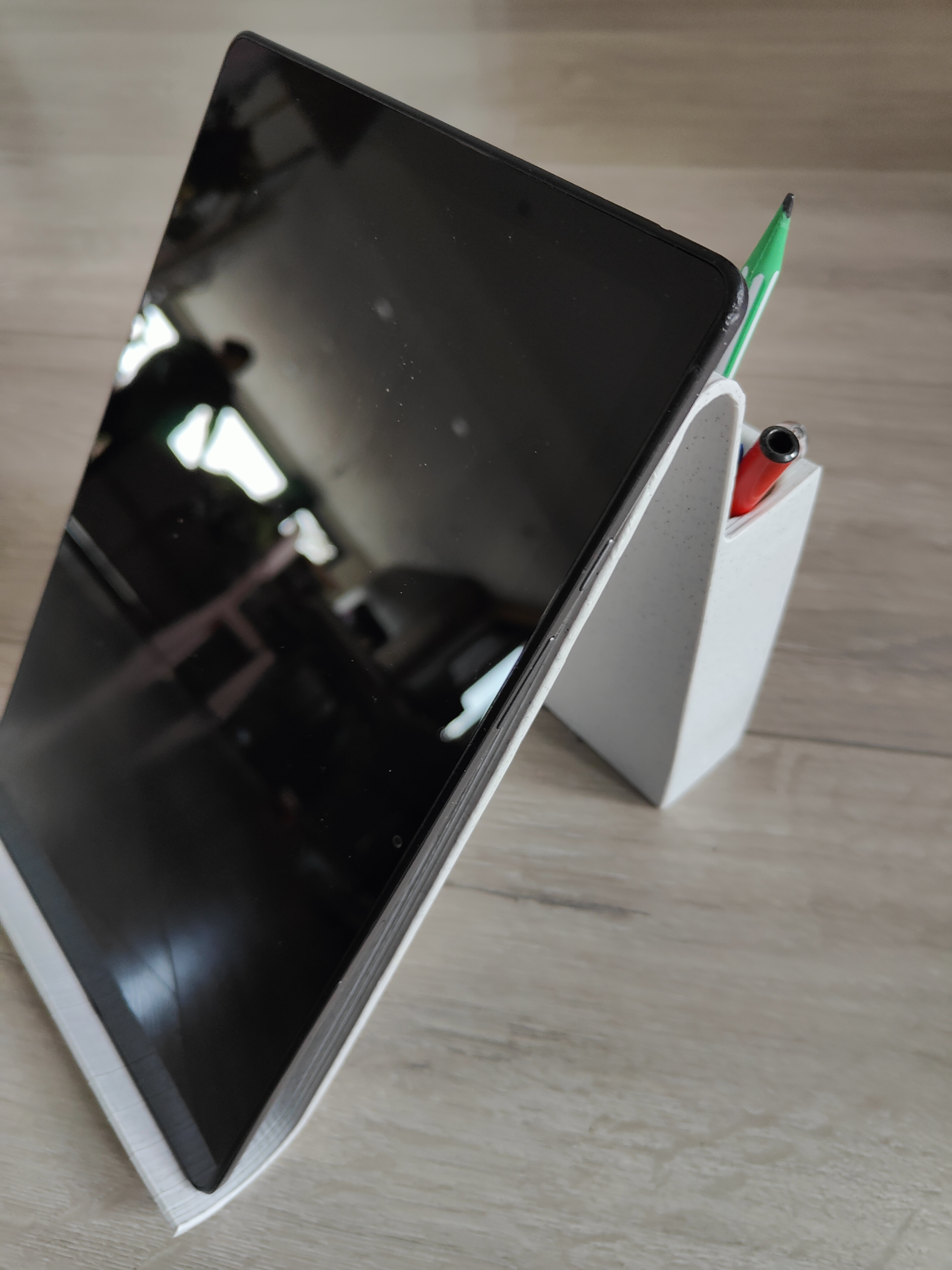 Tablet Stand with Pen Holder