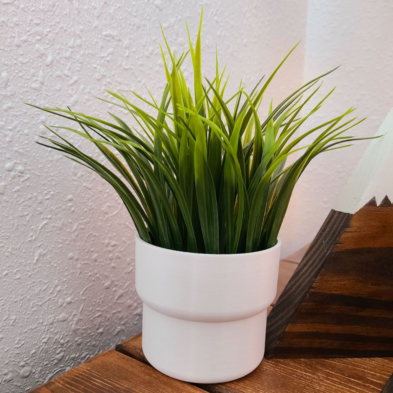 small-planter-by-3dprintingjoey-download-free-stl-model-printables