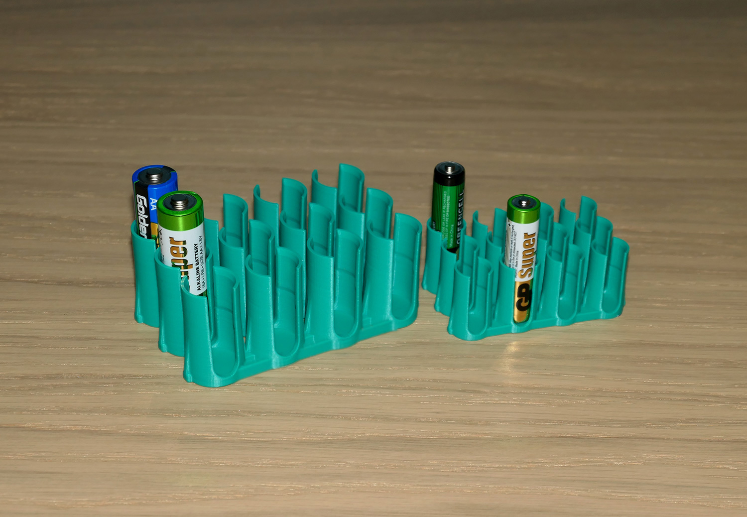 Updated Basic Battery Storage Holder for AA & AAA by PapaBravo