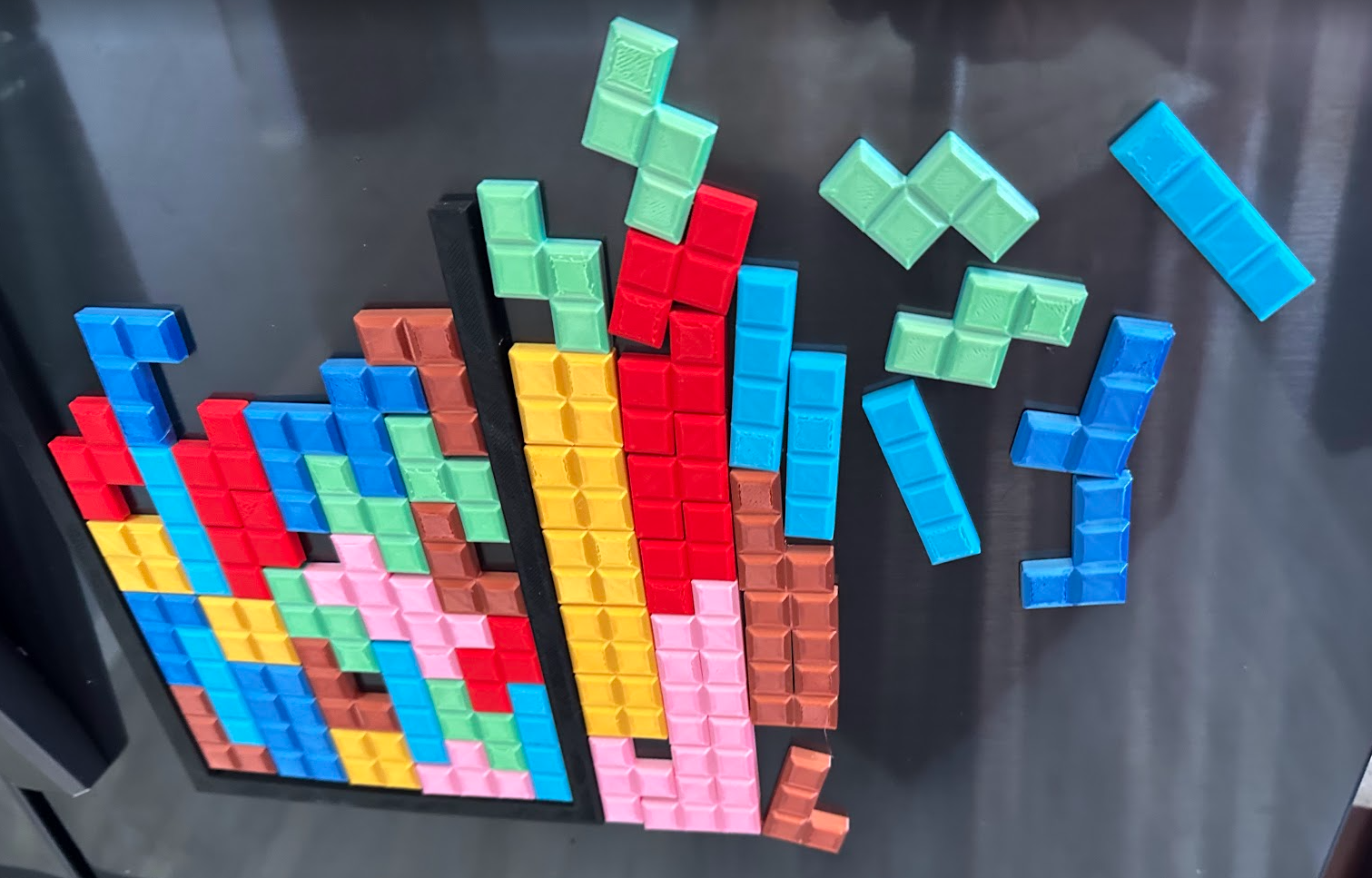 Tetris fridge magnet border