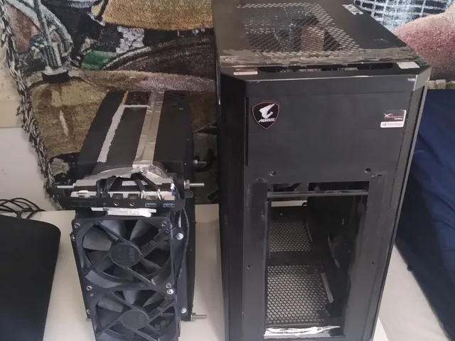 12-16 Liter Atx Sff Pc Case (WR Benchmark Scores!)