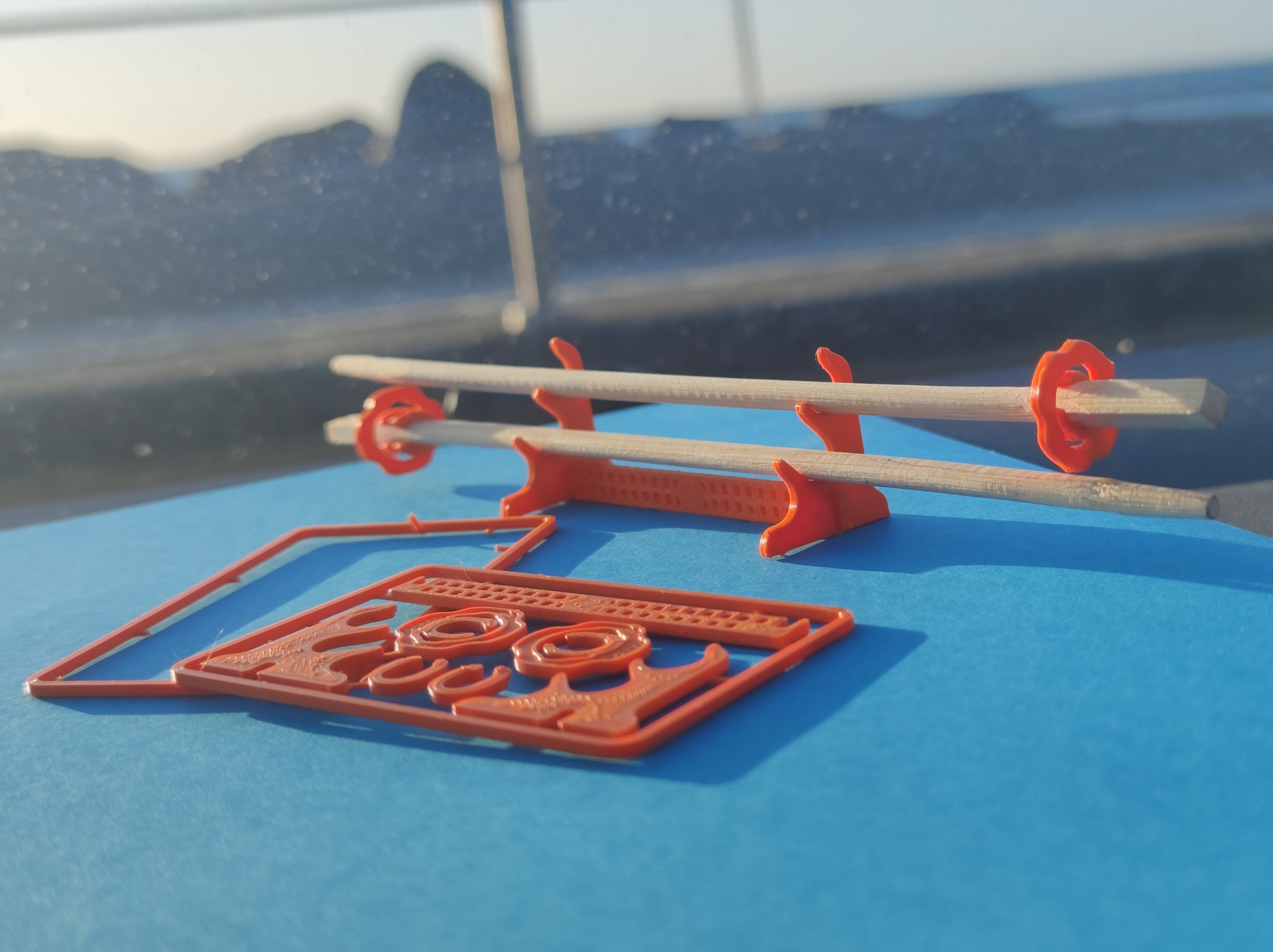 Katana - Chopsticks holder (Kit card)