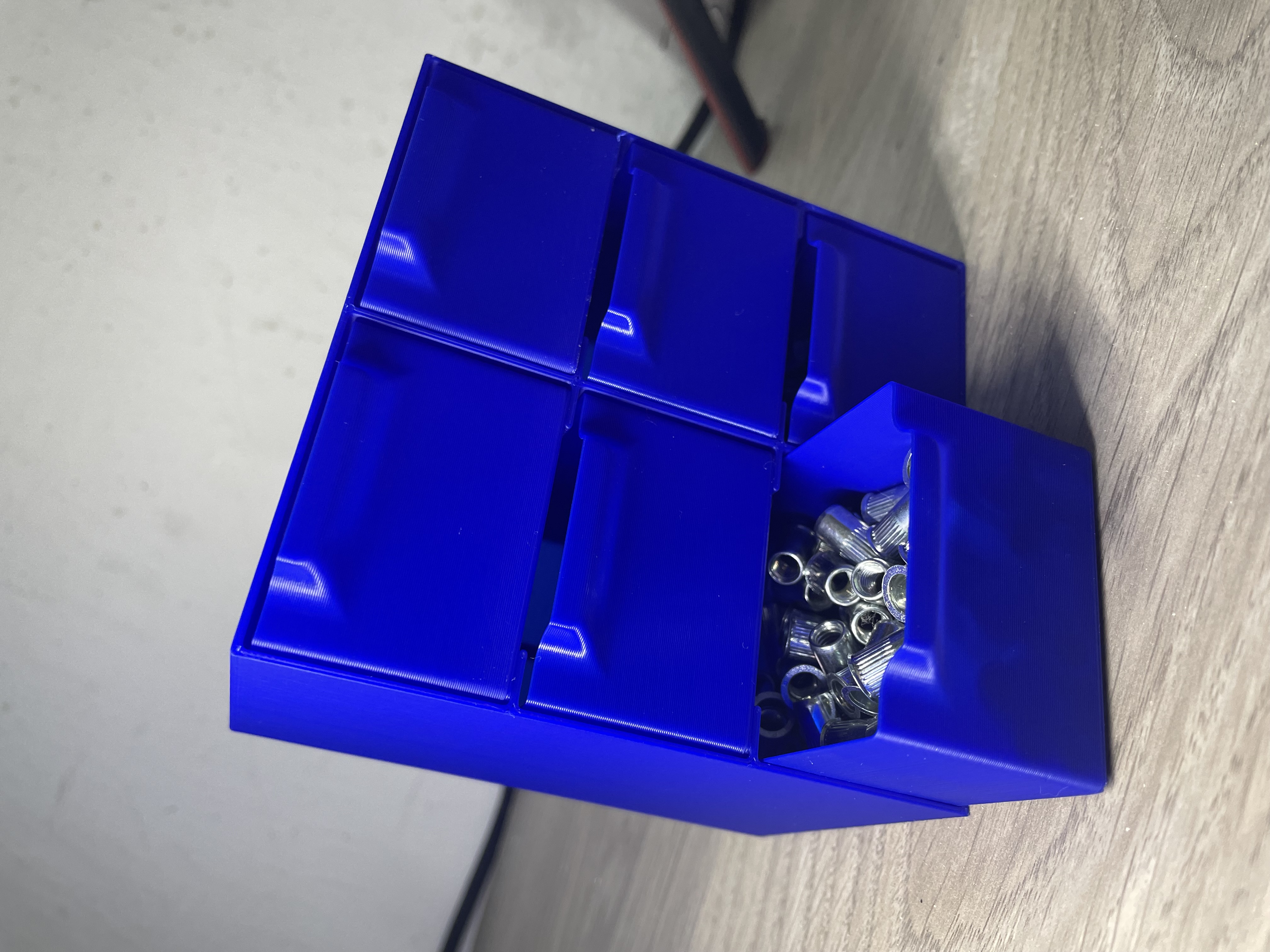 Sortiment system for small parts (Vase mode trays)