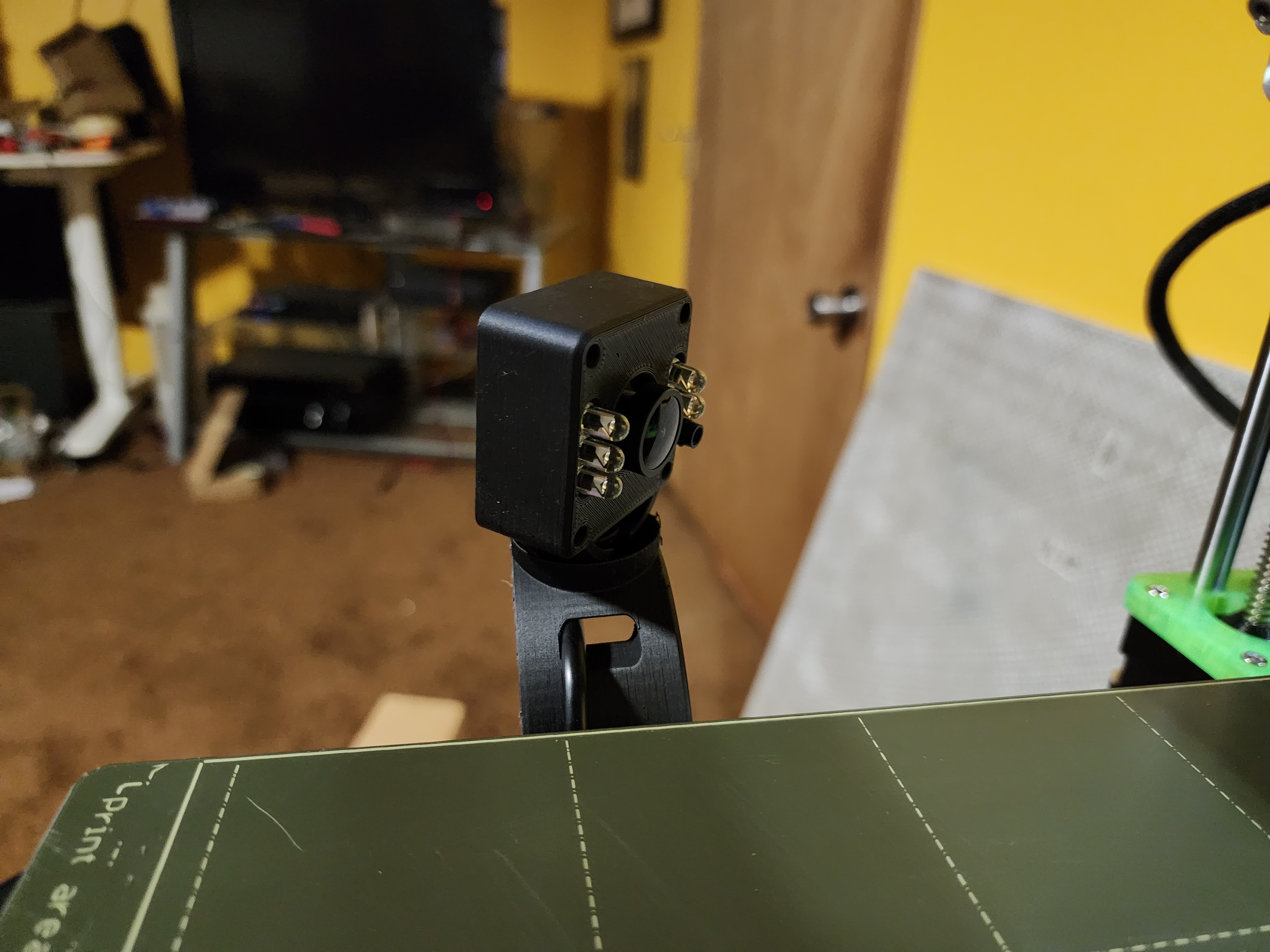 Arducam day/night cam (B0205) mounting arm and case