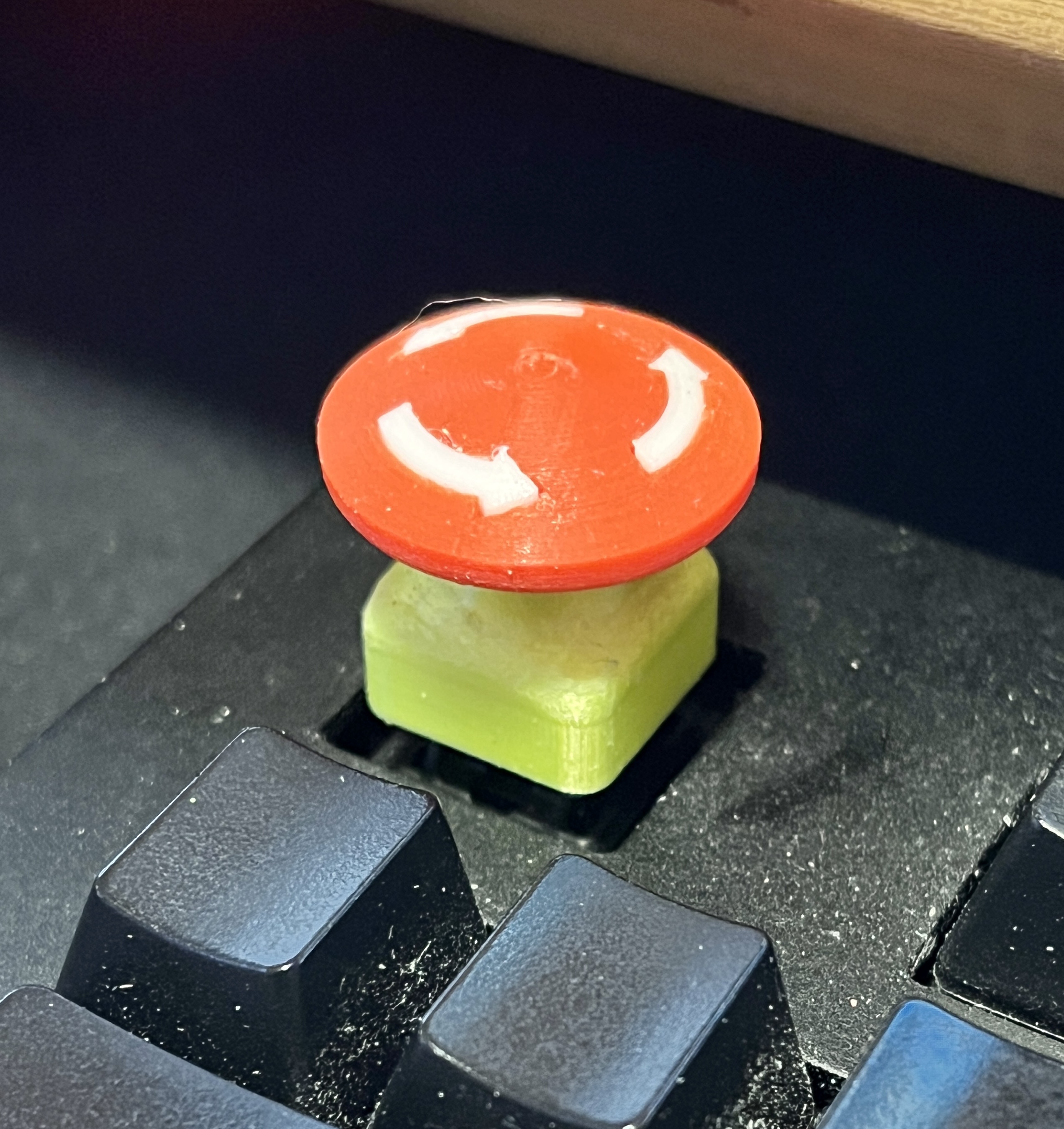 Recut Keycap with deeper grooves for Adam Cook's E-Stop Keycap