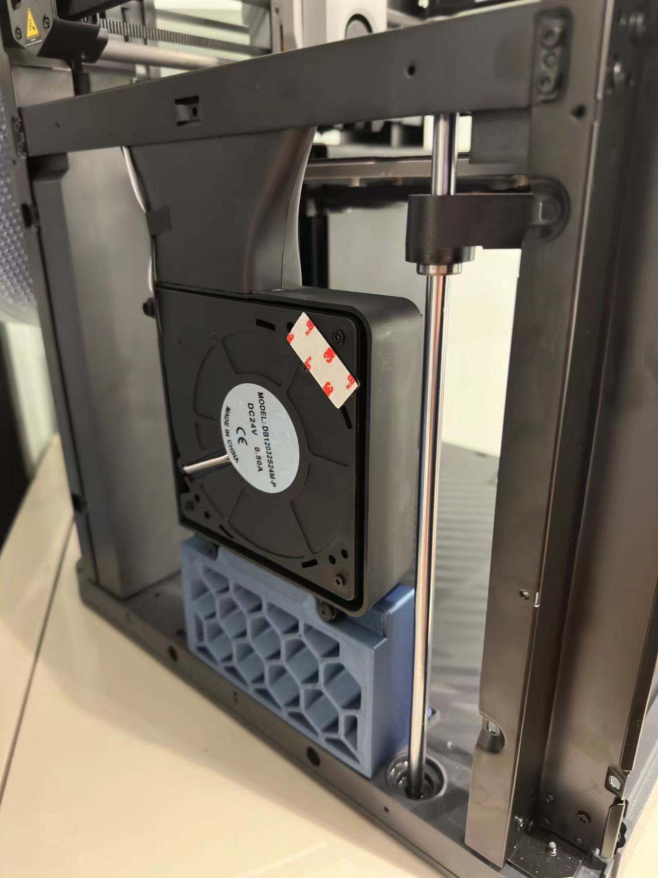 X1 至 P1P 辅助部件冷却风扇支架 by MIE XLT | Download free STL model | Printables.com