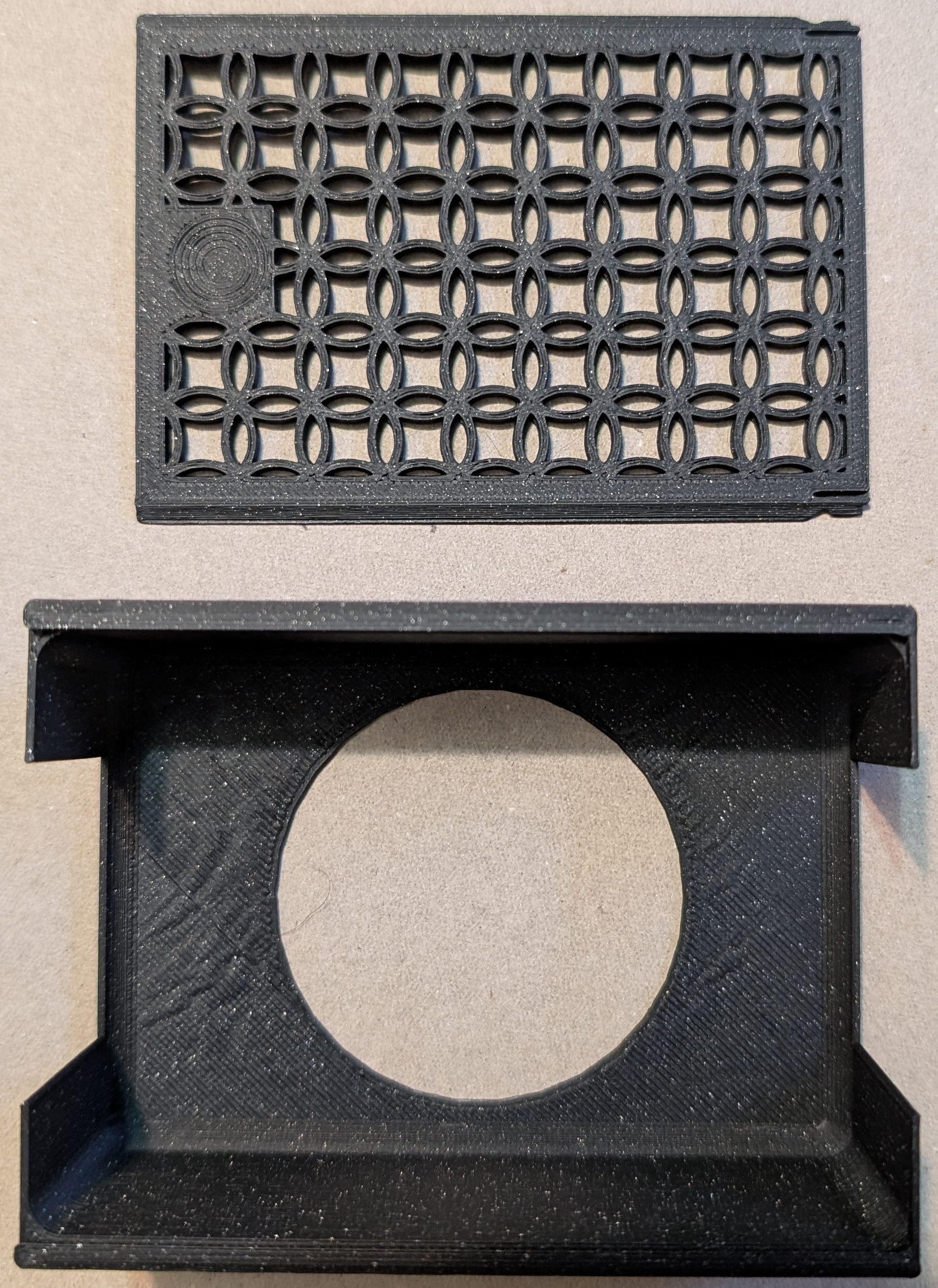Standard Sleeved Deck Box with Lid