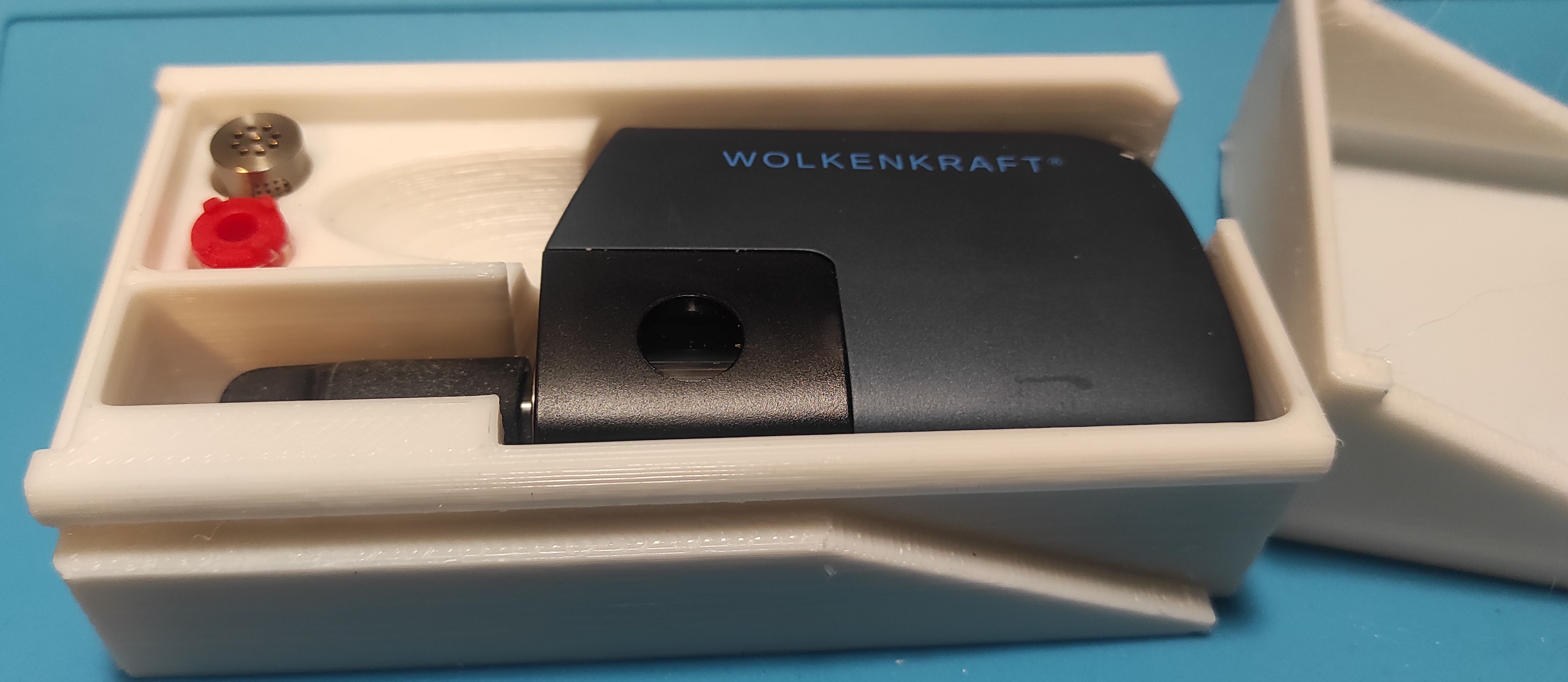 Travel case for Wolkenkraft FX mini vaporizer