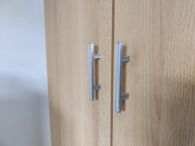 Cabinet handle | Schrankgriff