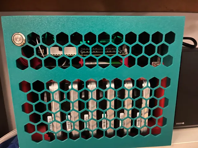 8 Bay ITX NAS