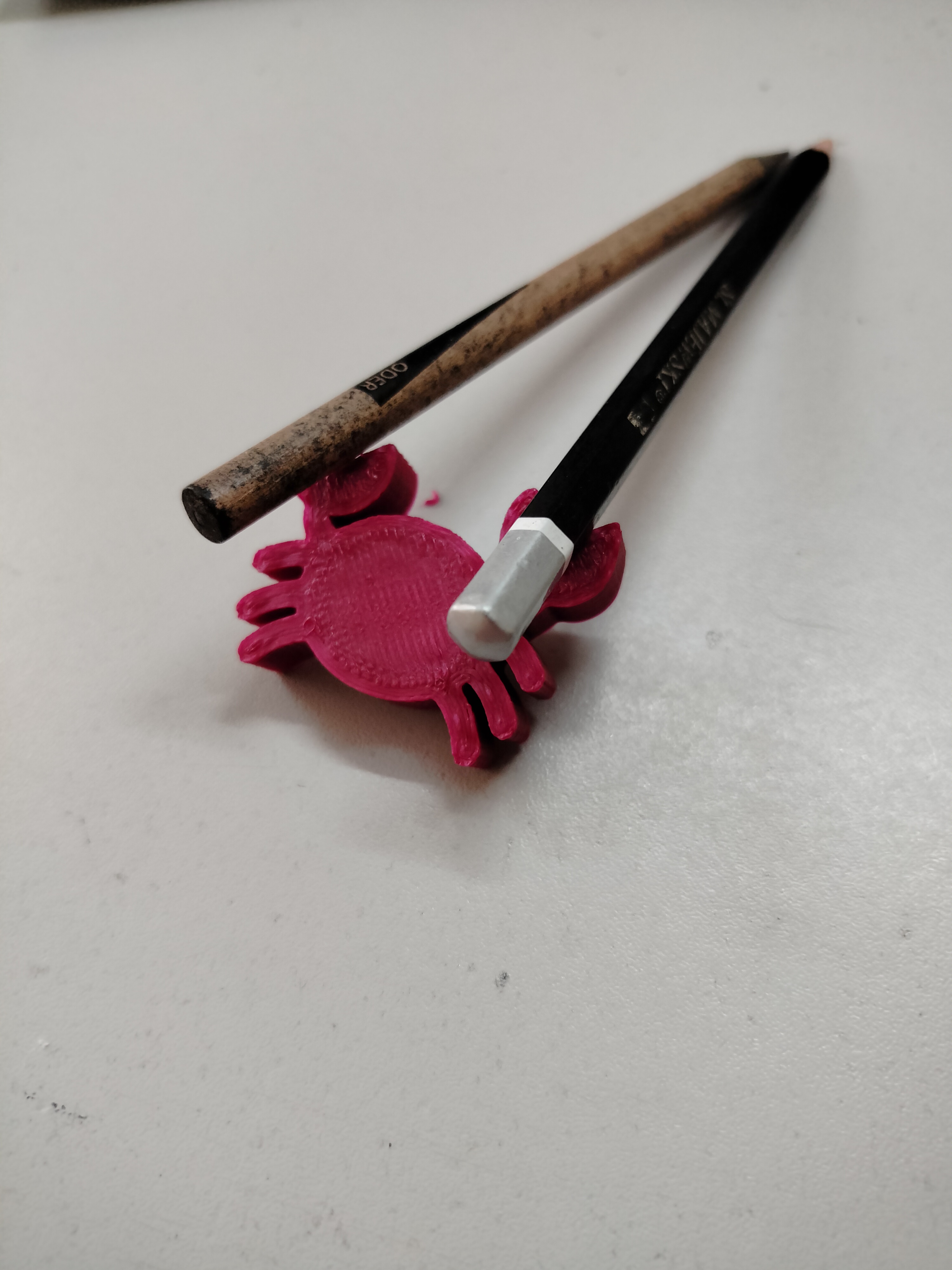 Crab chopstick holder
