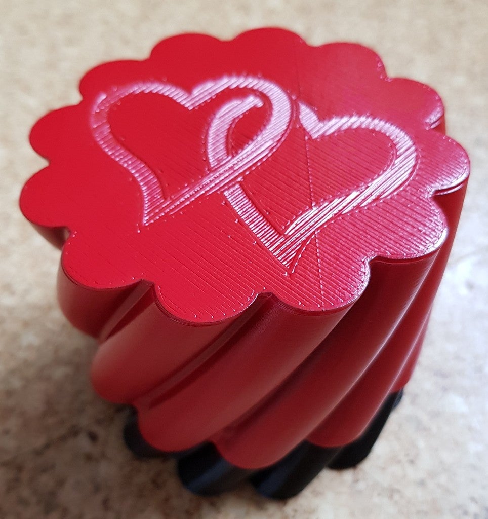 Rotating Box1 (with double heart)