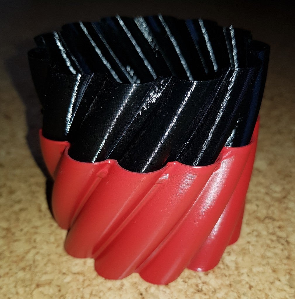 Miniatura 2 do modelo 3D Rotating Box1 (with double heart)