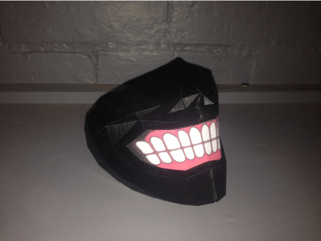 kaneki mask-inspired\tokyoghoul