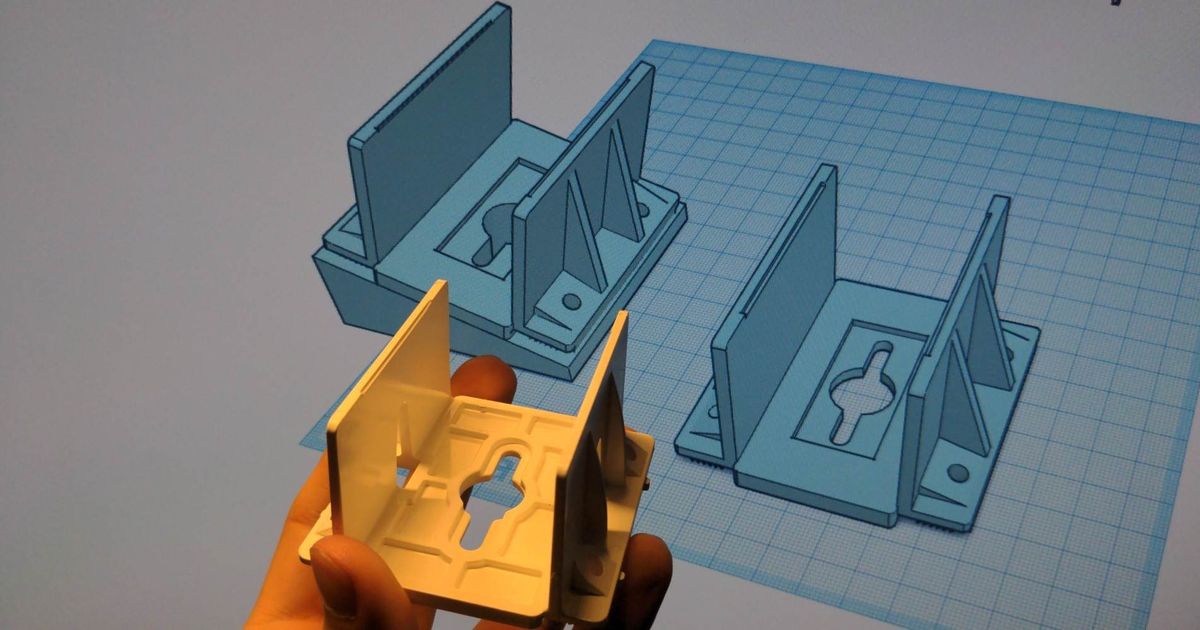 Freedom Fence Bracket by FaintSmoke Download free STL model