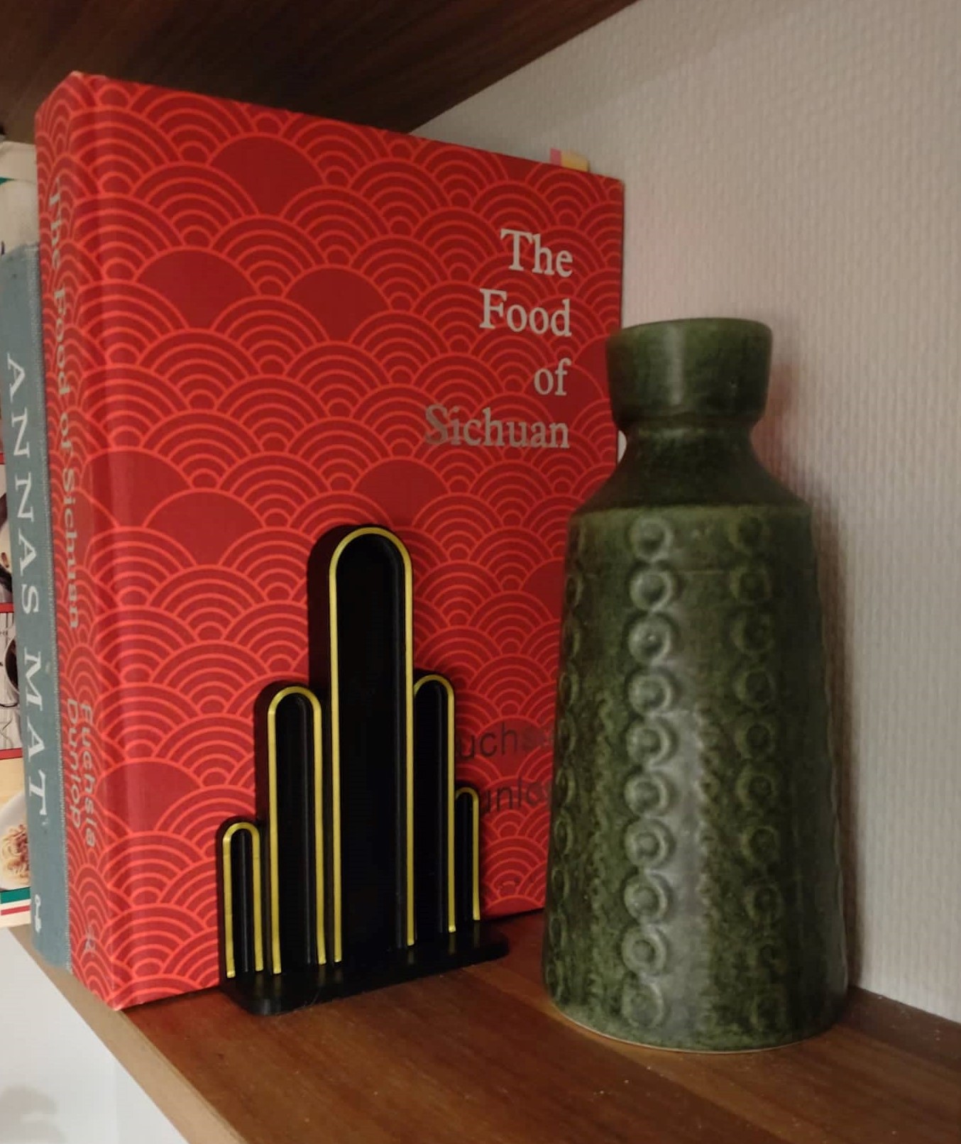 Art deco book stand (Arch)