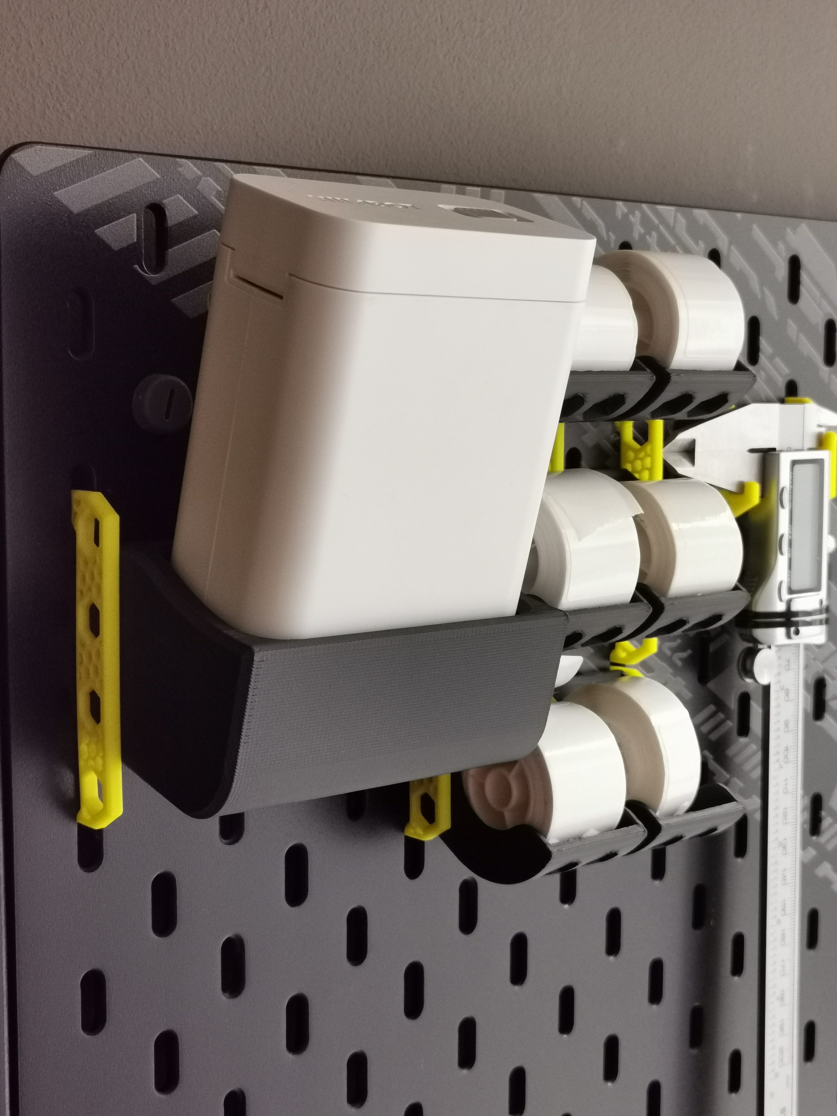 Niimbot D101 mount