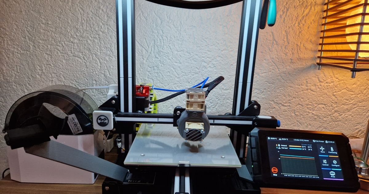 cam (C920) Top Rail Mount Ender 3 V2 by DonKeulito Download free