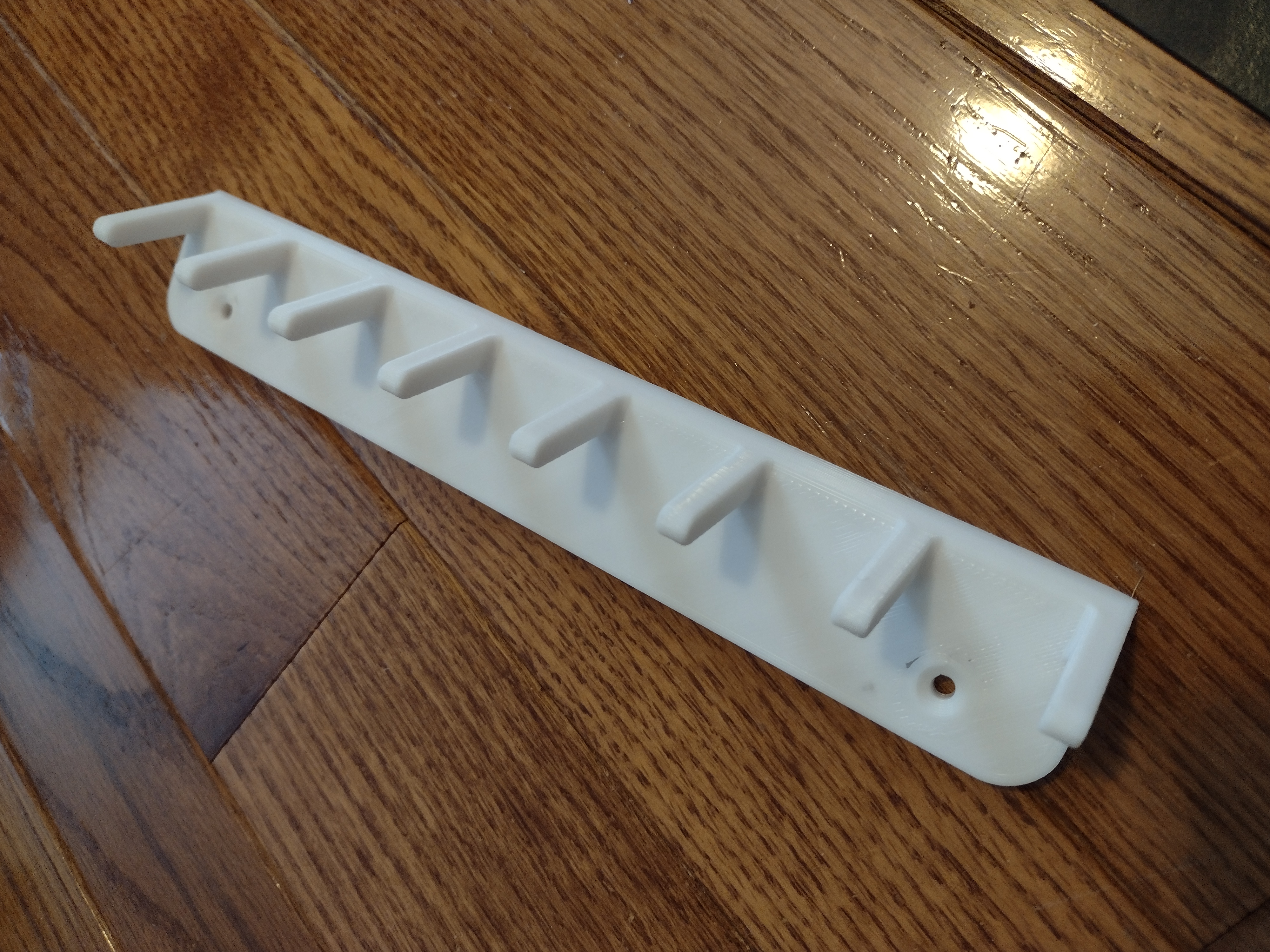 Wall Mounted 8 Hook Organizer V2