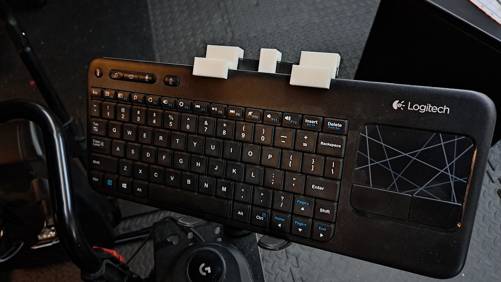 Arkon TAB086-12 Logitech K400 Adapter