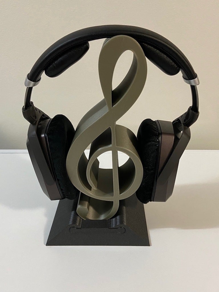 Headphone Stand Treble Clef