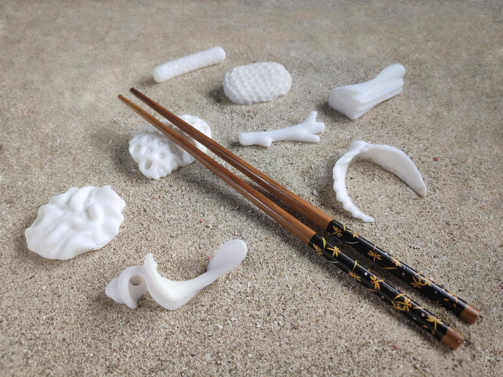 Seashell and coral chopstick rests