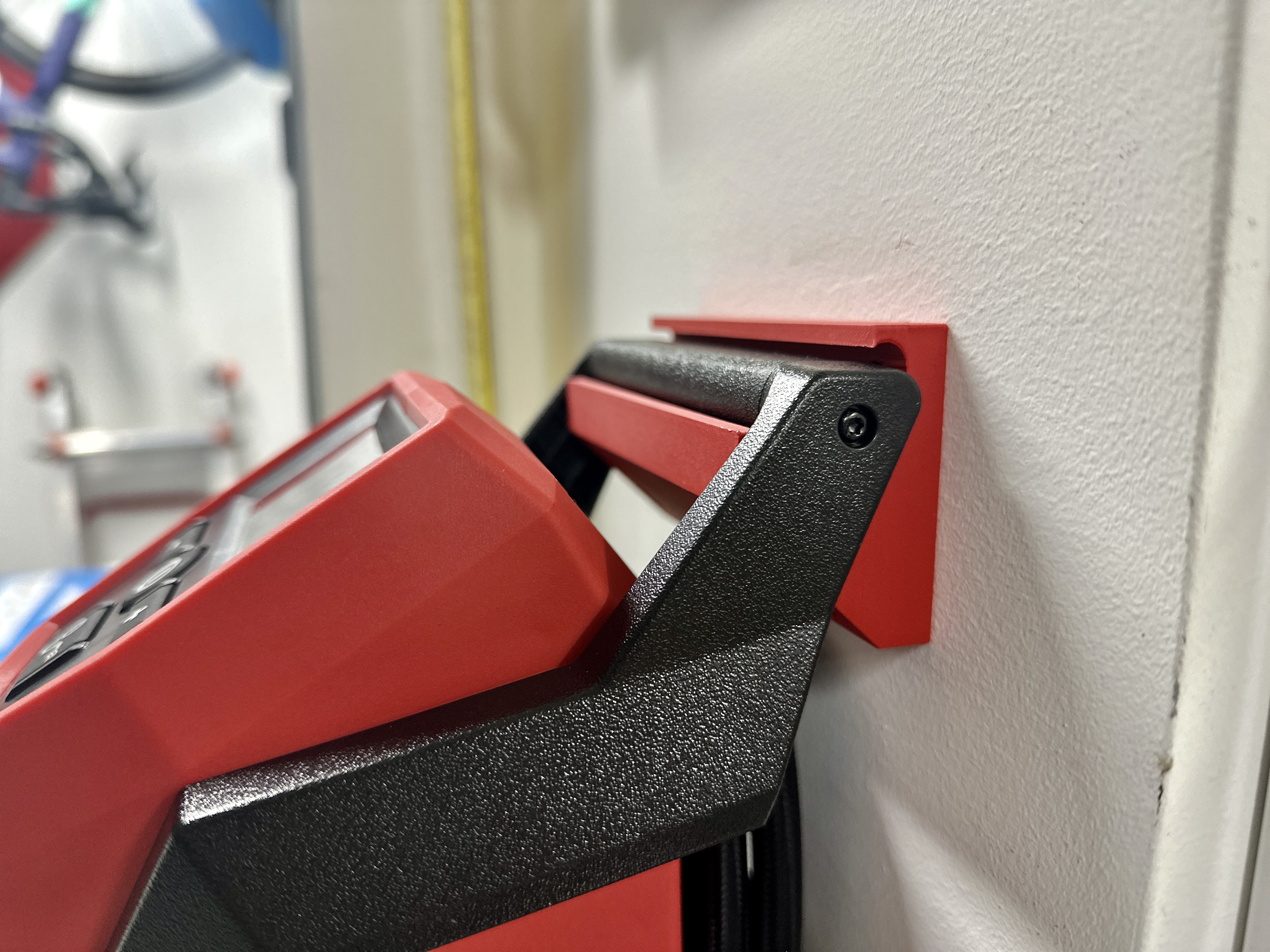Milwaukee M12 Inflator Wall Hook